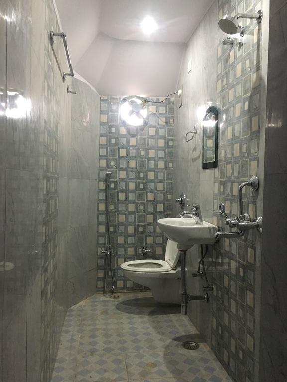 Guest house Srishti Shelter